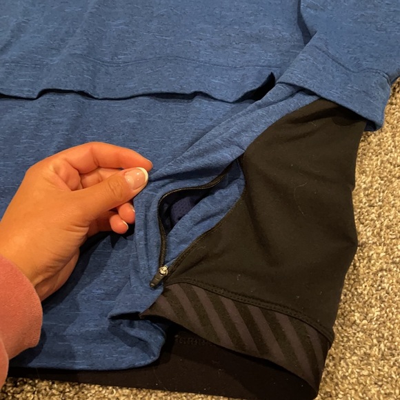 Women’s pull over - Picture 3 of 3